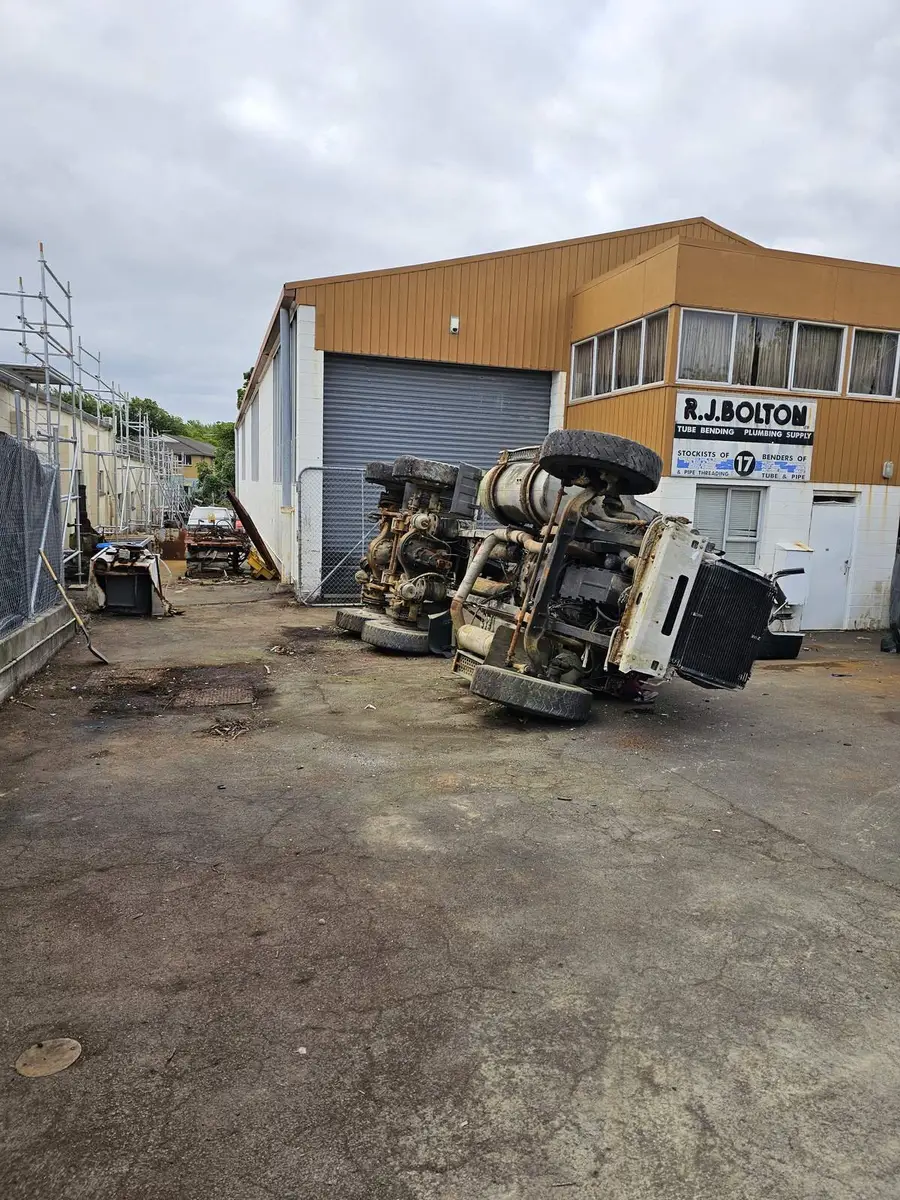 Contaminated plant in the yard before the crane lift