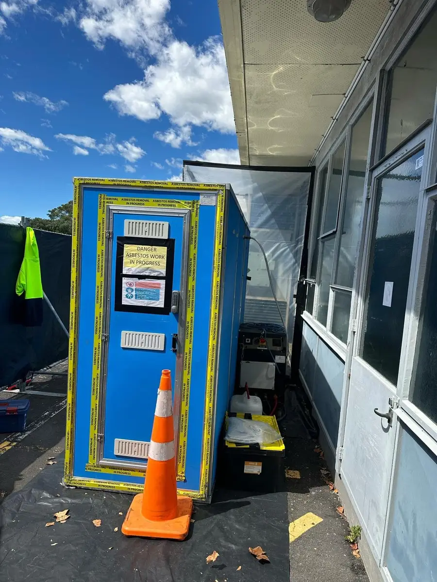 Decontamination unit set up outside the commercial building