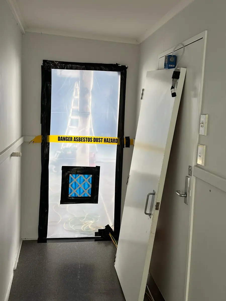 Enclosure doorway in the corridor of the commercial building