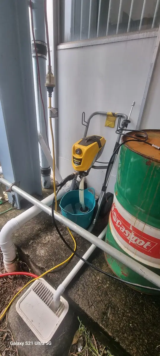 Water pump for the decontamination unit at the industrial site